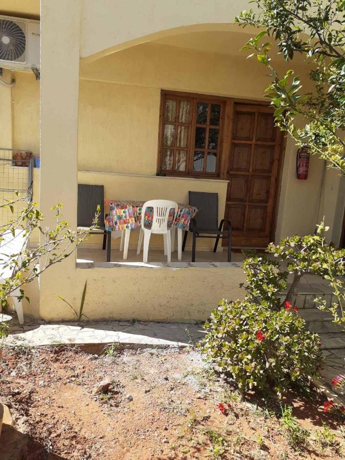 Alex Home Apartments Hersonissos  Bagian luar foto
