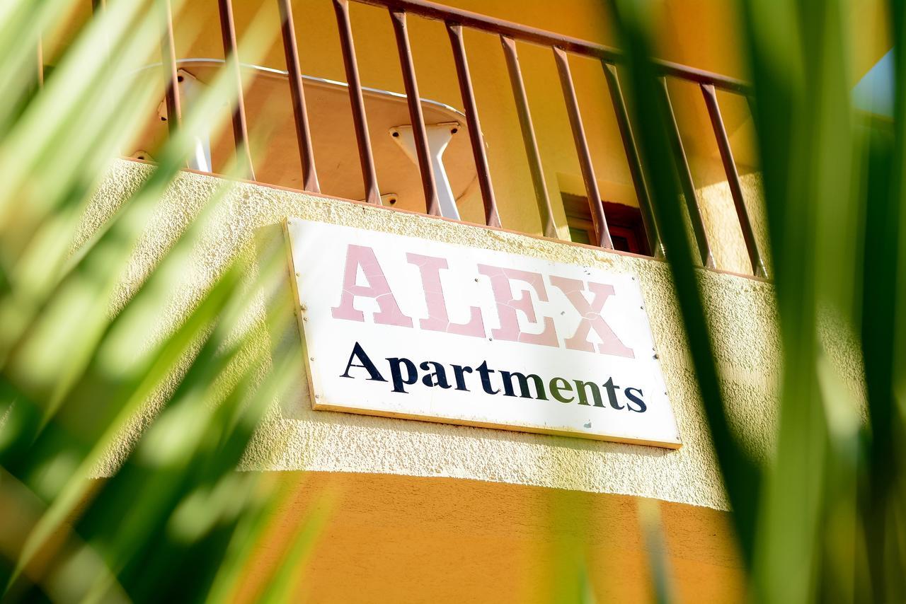 Alex Home Apartments Hersonissos  Bagian luar foto